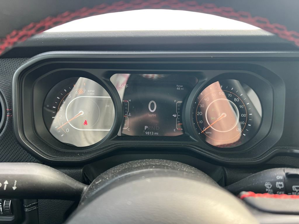 Used 2024 Jeep Wrangler Unlimited Rubicon w/ Technology Group image 23