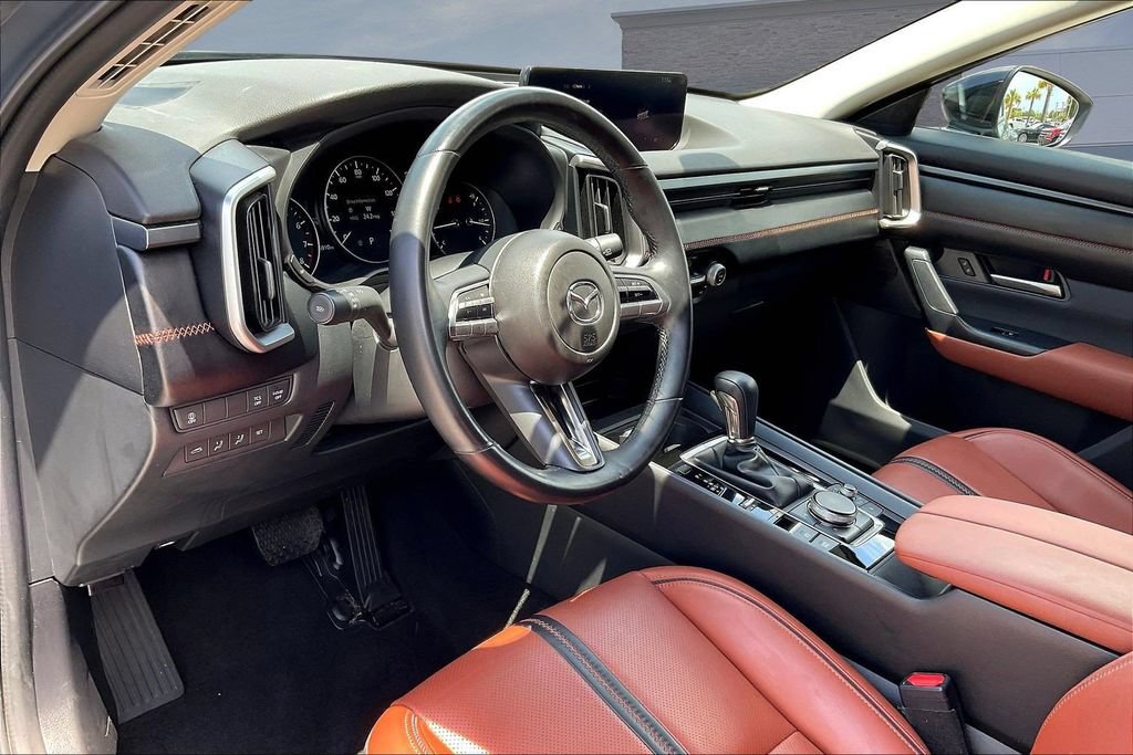 Used 2023 MAZDA CX-50 Meridian Edition w/ Cargo Package AWD/4WD image 17