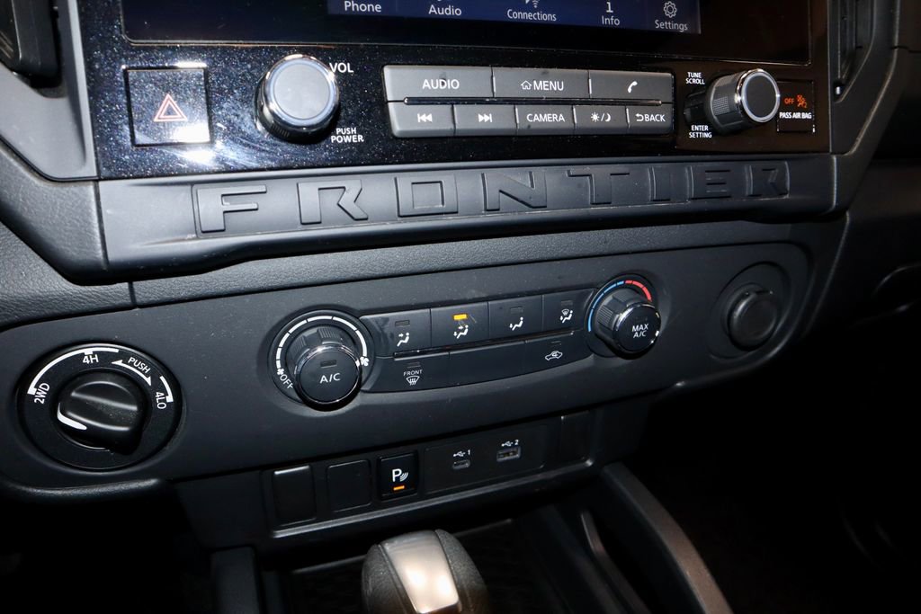 Used 2025 Nissan Frontier S w/ S Utility Package image 32