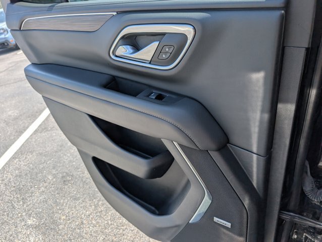 Used 2024 Chevrolet Tahoe LT AWD/4WD image 31