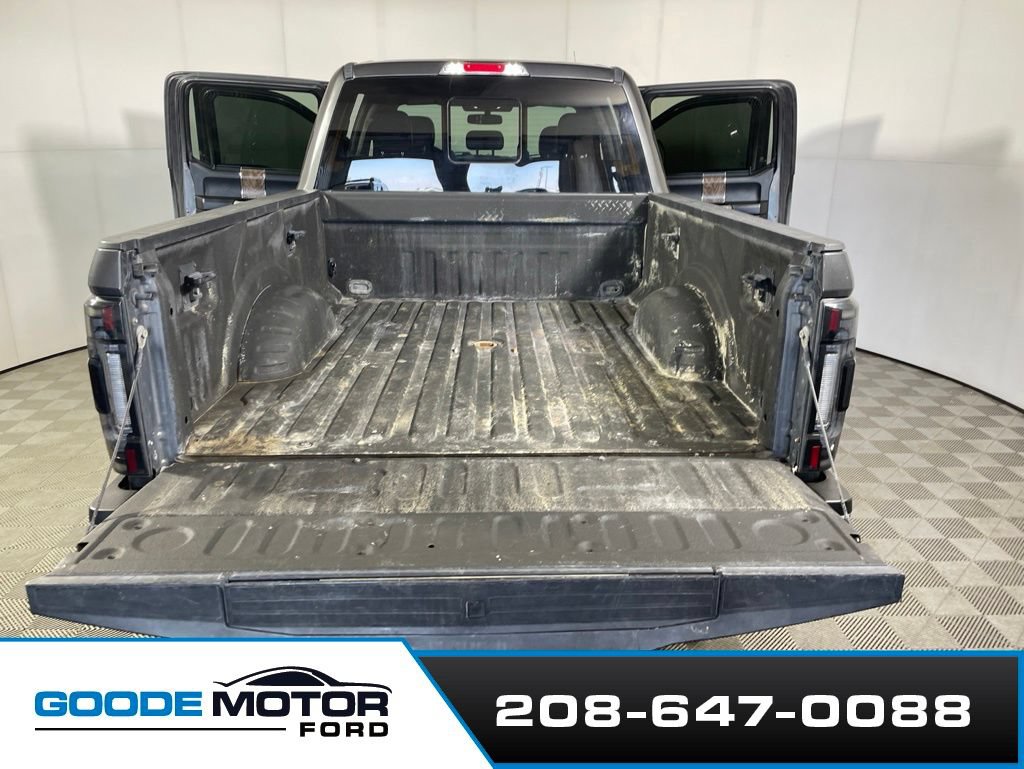 Certified 2018 Ford F350 Lariat w/ Lariat Value Package AWD/4WD image 18