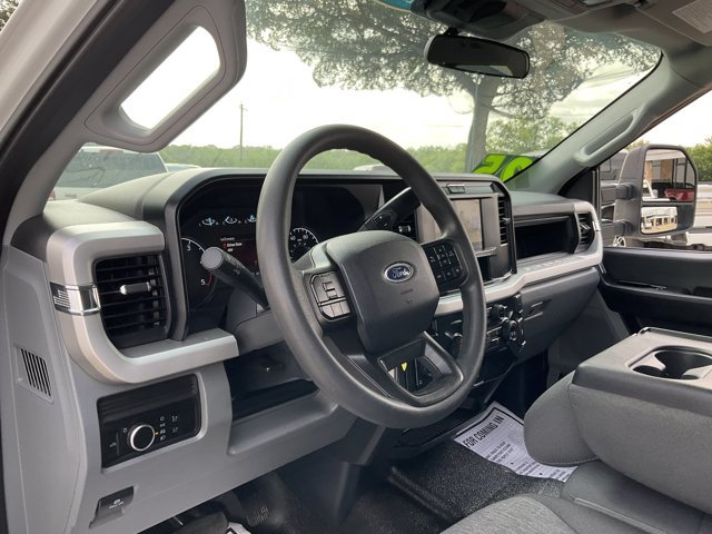 Certified 2025 Ford F250 XL w/ FX4 Off-Road Package AWD/4WD image 6