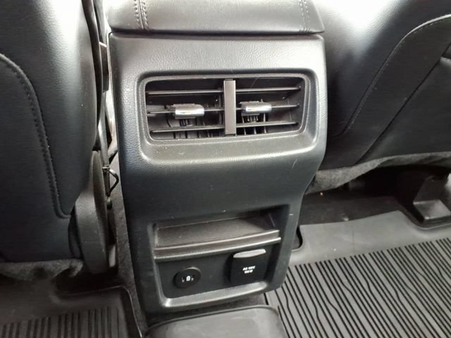 Certified 2023 Ford Edge SEL w/ Convenience Package AWD/4WD image 11