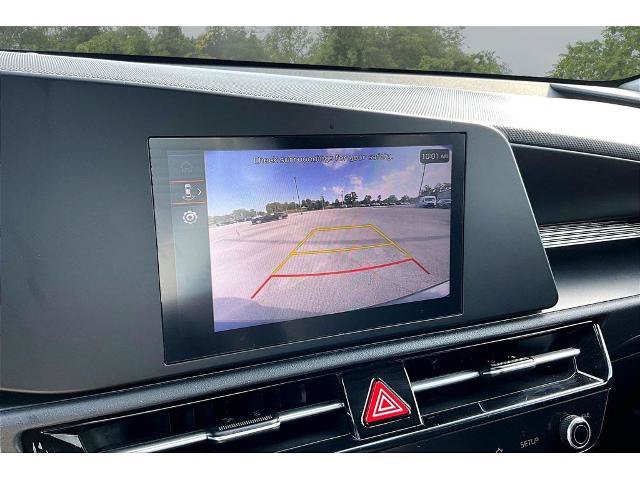 Used 2025 Kia Niro LX FWD image 12