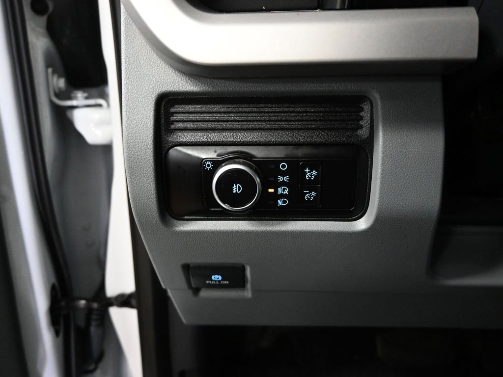 Certified 2023 Ford F450 XL w/ XL Chrome Package image 15