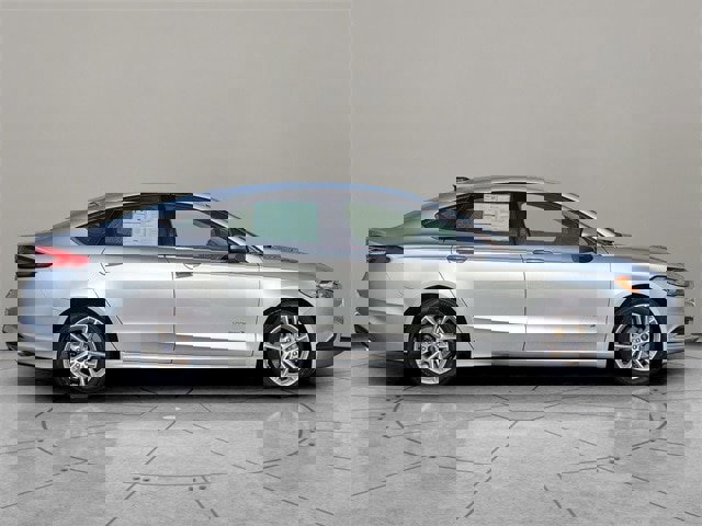 Certified 2018 Ford Fusion S image 2