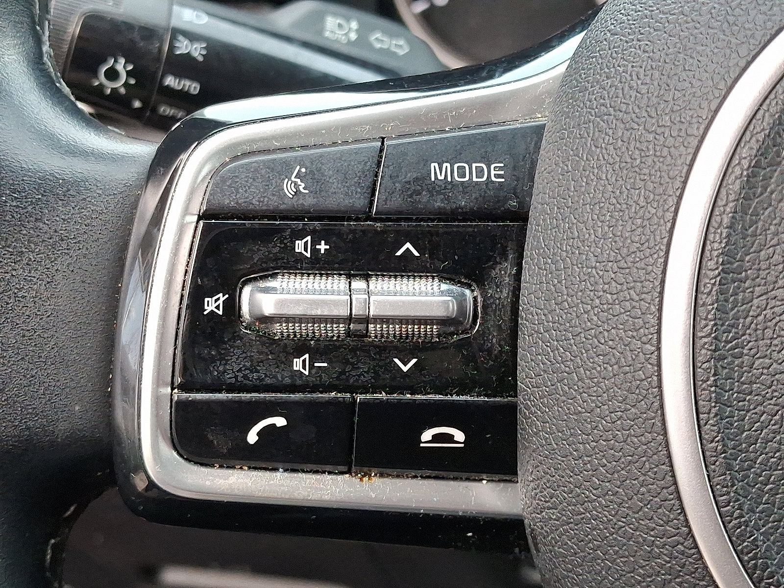 Used 2021 Kia Sorento S w/ Panoramic Sunroof Package image 24