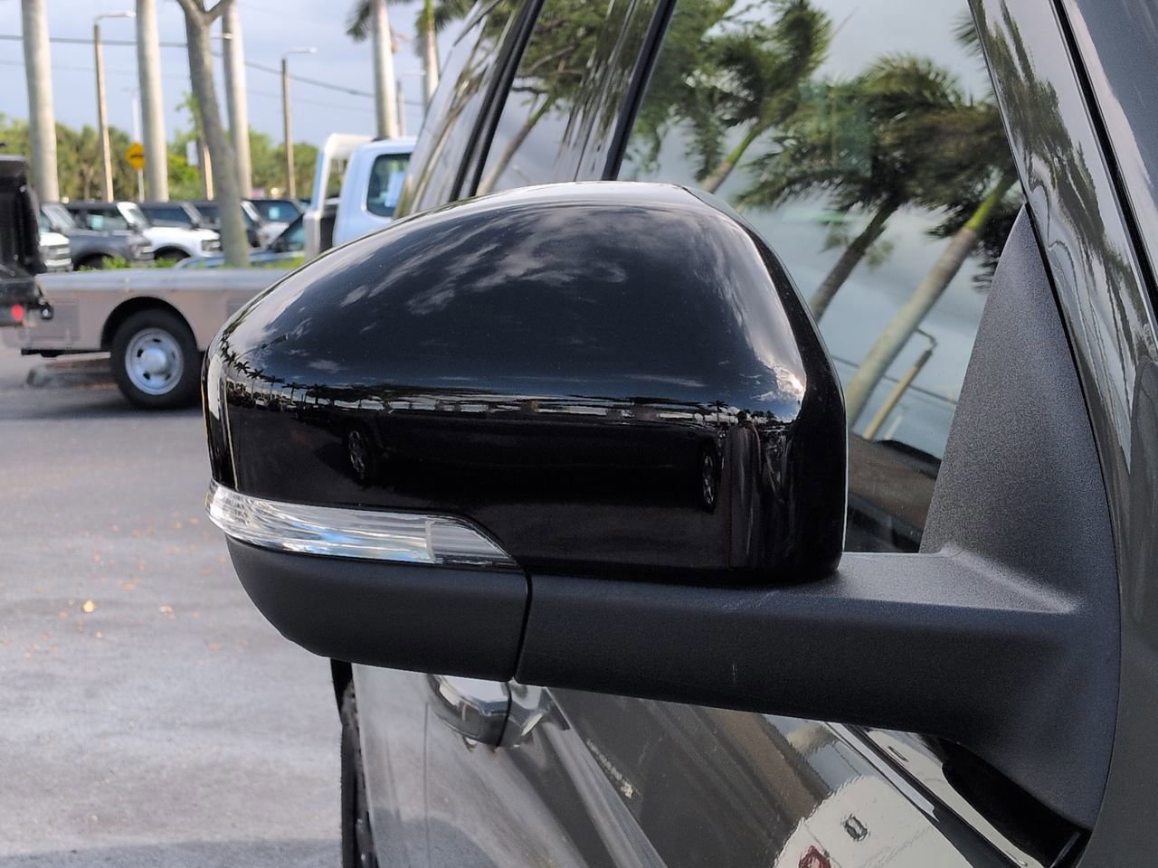 Certified 2025 Ford Expedition Tremor AWD/4WD image 12