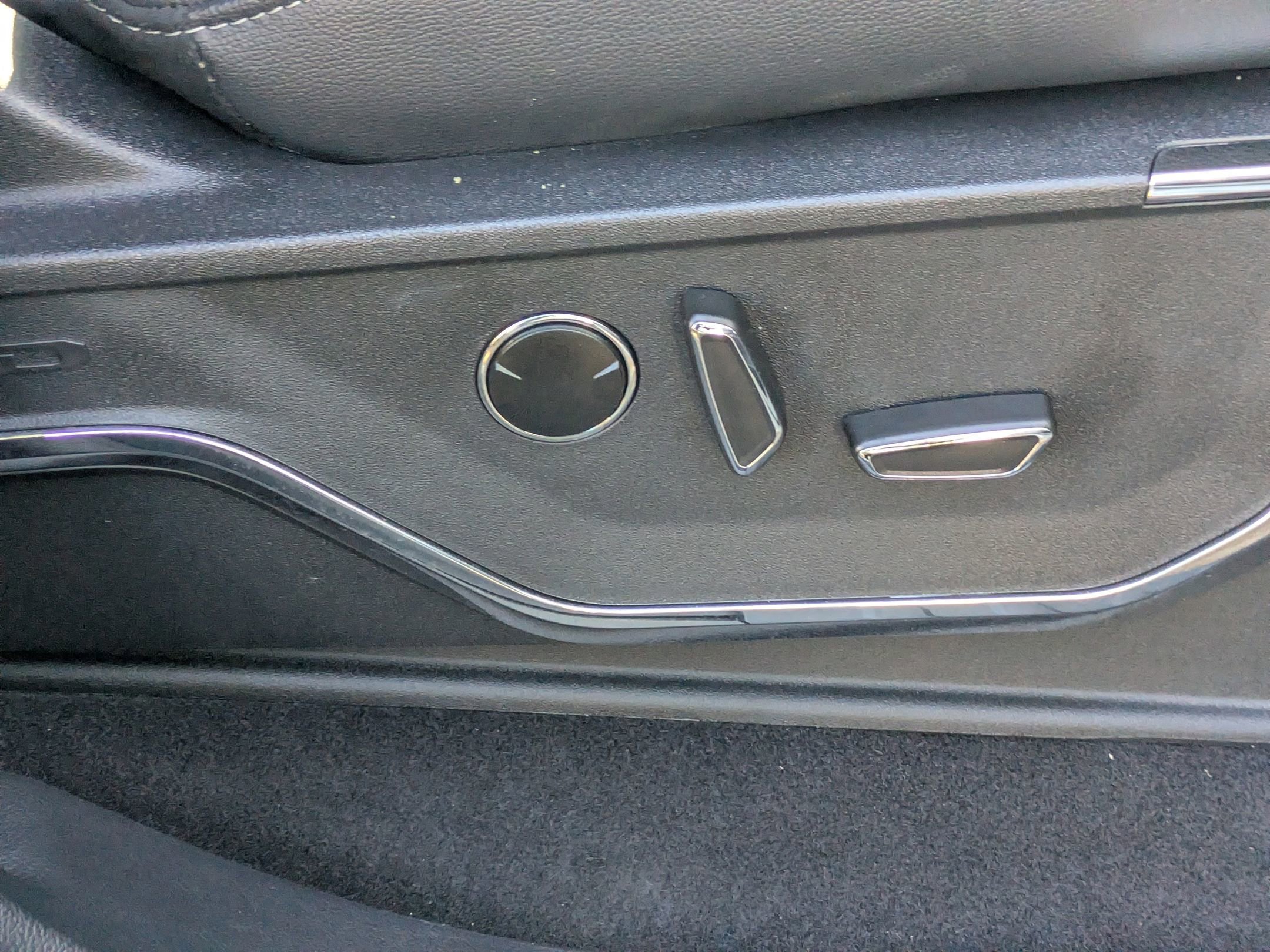 Certified 2023 Ford F150 Lariat w/ Equipment Group 502A High image 41