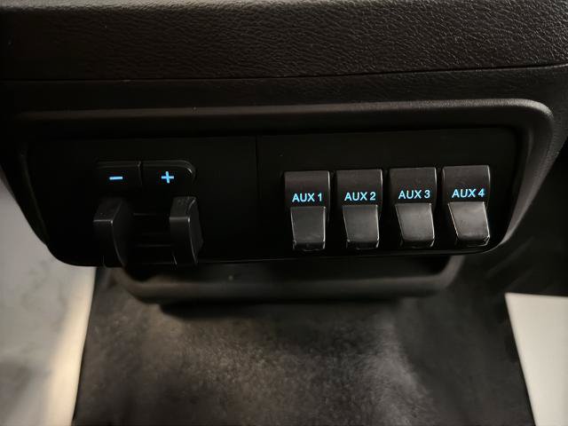 Certified 2017 Ford Transit 150 XLT RWD image 29