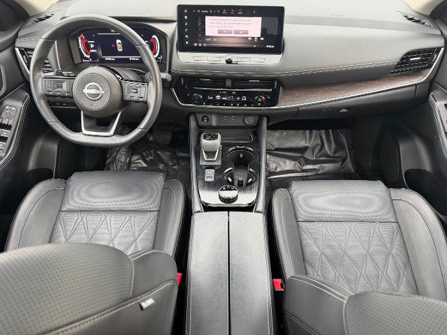 Used 2024 Nissan Rogue Platinum w/ Platinum Premium Package AWD/4WD image 9