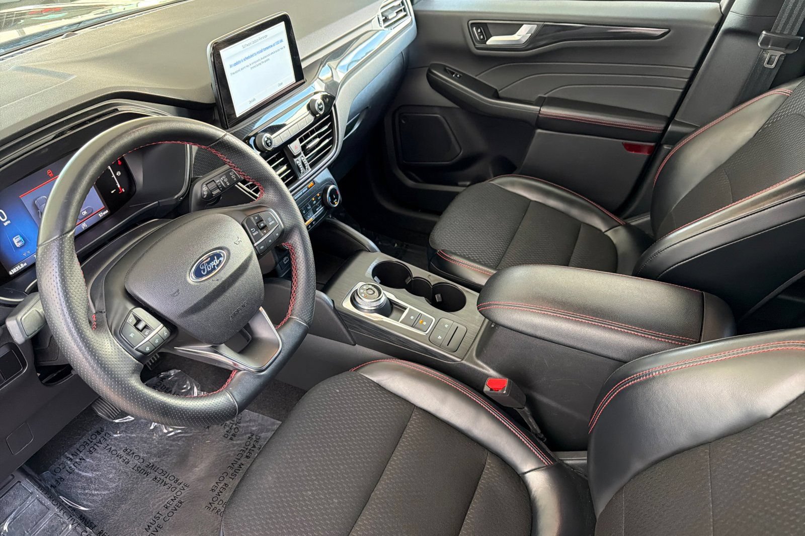 Certified 2025 Ford Escape ST-Line FWD image 15