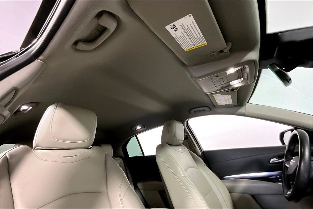 Used 2023 Cadillac XT4 Luxury FWD image 22