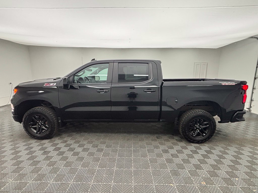 Used 2024 Chevrolet Silverado 1500 LT Trail Boss AWD/4WD image 12