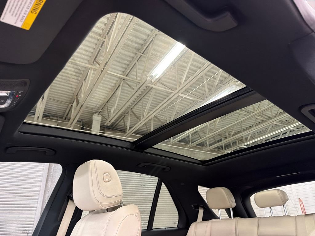 Used 2024 Mercedes-Benz GLE 350 4MATIC image 13