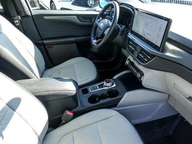 Certified 2023 Ford Escape Active w/ Tech Pack #1 image 32