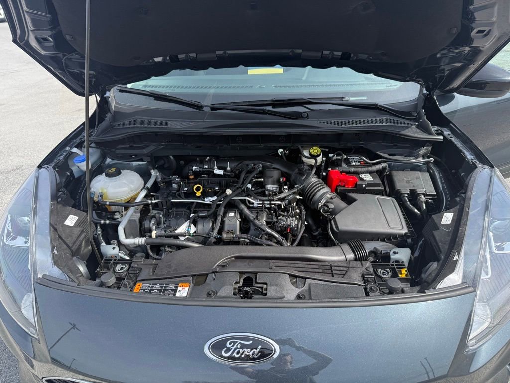 Certified 2022 Ford Escape SEL w/ SEL Stealth AWD Package image 22