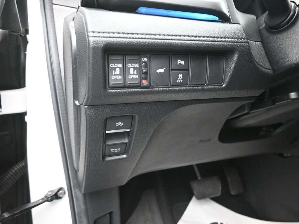 Used 2025 Honda Odyssey Touring image 25