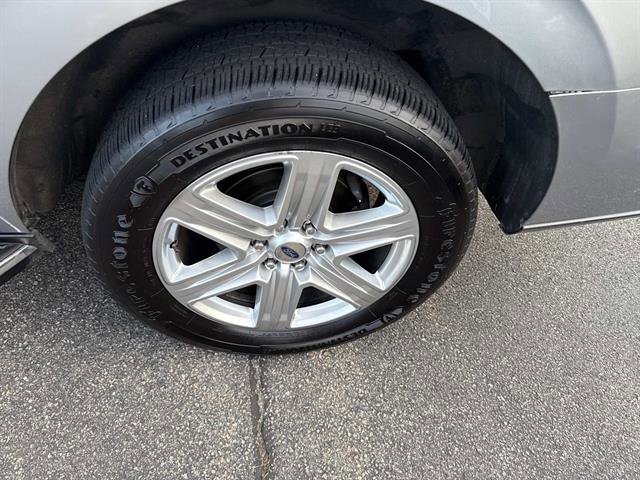 Certified 2020 Ford Expedition XLT w/ Equipment Group 202A image 12