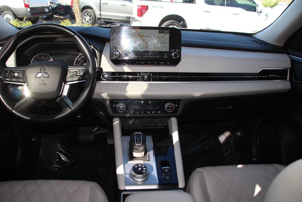 Used 2022 Mitsubishi Outlander SEL FWD image 19