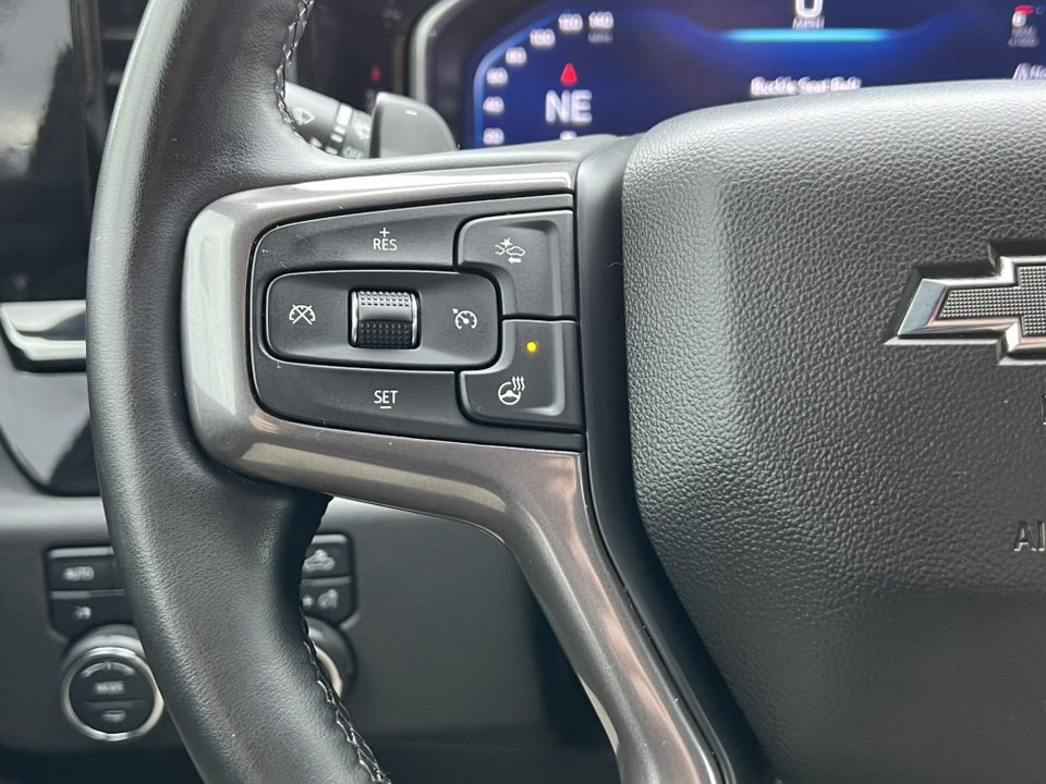 Used 2024 Chevrolet Silverado 1500 ZR2 image 23