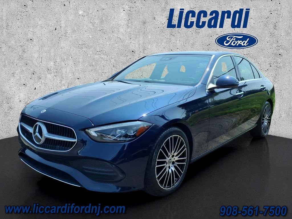 Used 2023 Mercedes-Benz C 300 4MATIC Sedan image 3