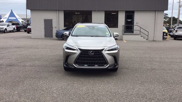 Used 2024 Lexus NX 250 FWD w/ Premium Package image 3