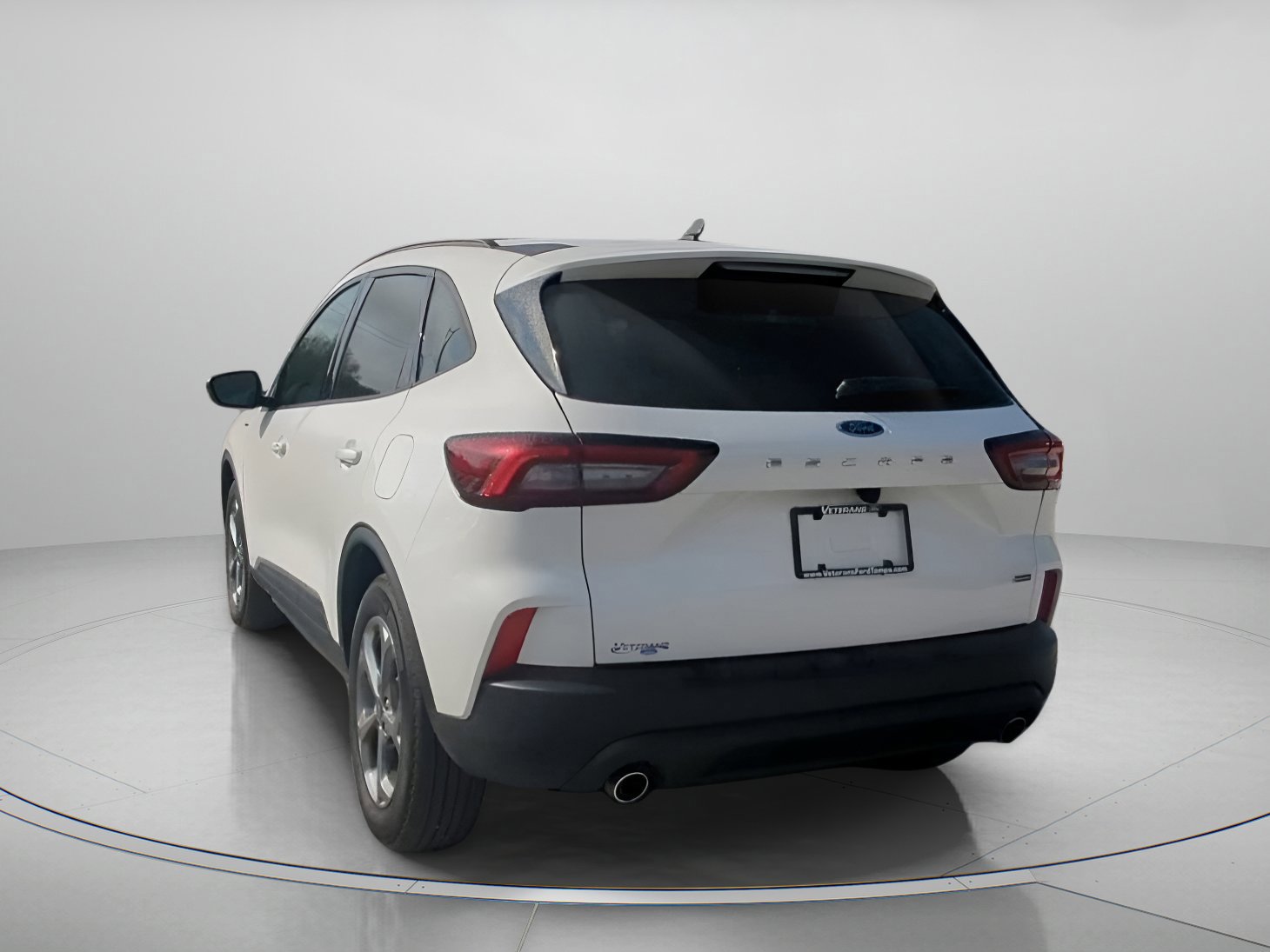 Certified 2025 Ford Escape ST-Line w/ Equipment Group 301A image 14