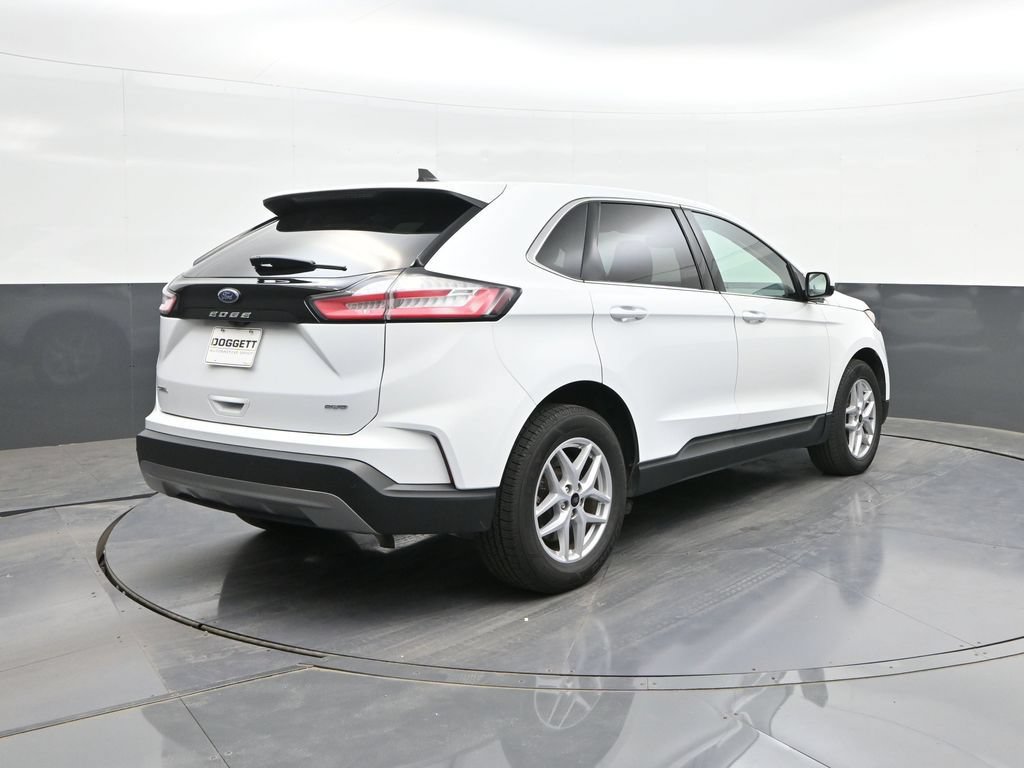 Certified 2024 Ford Edge SEL AWD/4WD image 11