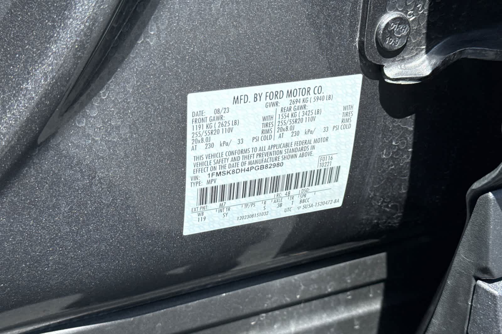 Certified 2023 Ford Explorer XLT w/ Equipment Group 202A AWD/4WD image 36