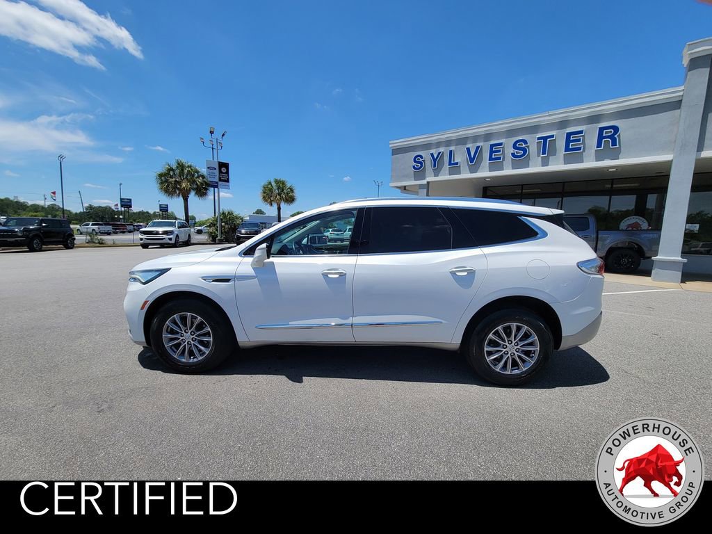 Used 2023 Buick Enclave Essence FWD image 3