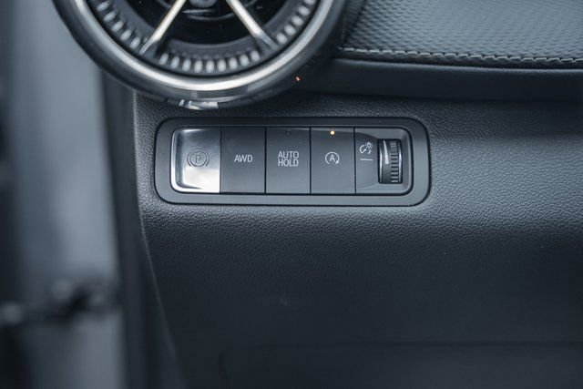 Used 2025 Chevrolet Equinox LT image 43