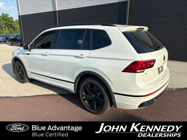 Used 2023 Volkswagen Tiguan SE R-Line AWD/4WD image 32