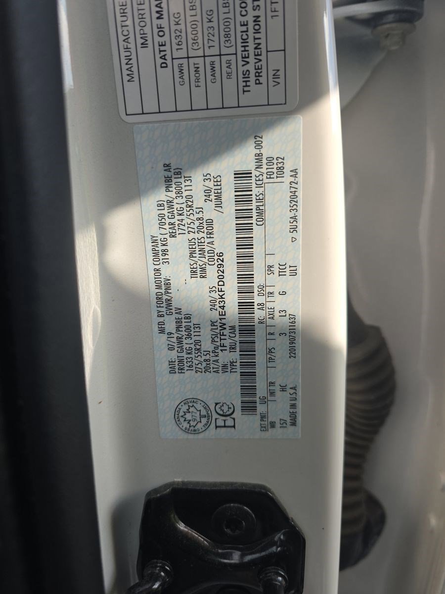 Certified 2019 Ford F150 Lariat w/ Equipment Group 502A Luxury image 14