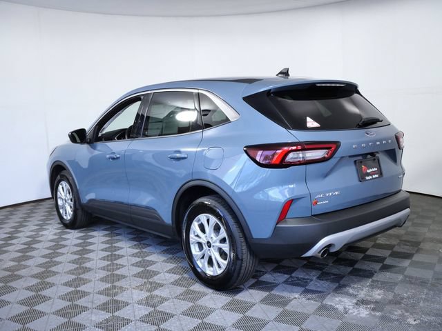 Certified 2023 Ford Escape Active AWD/4WD image 6