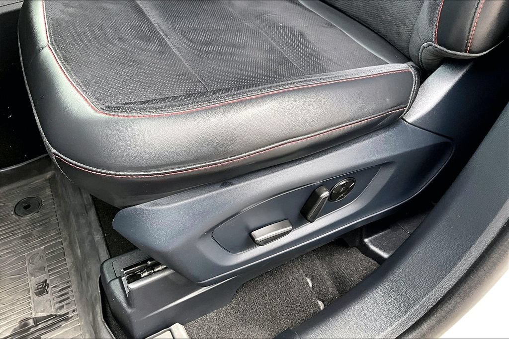 Certified 2025 Ford Explorer ST AWD/4WD image 39