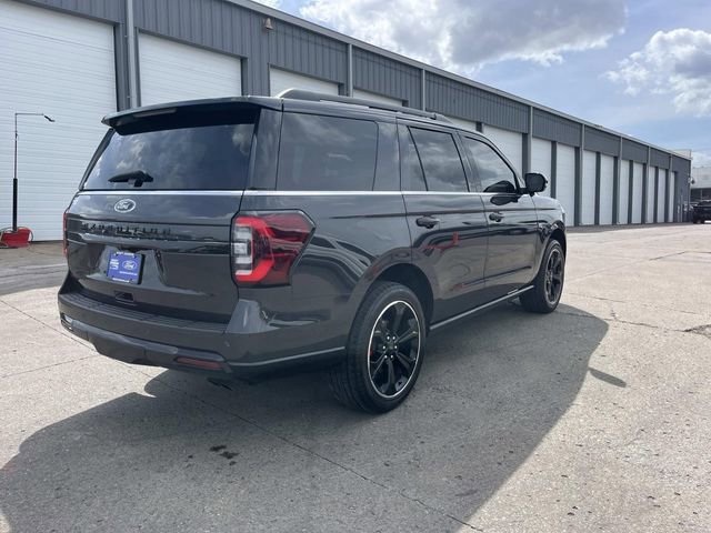 Certified 2023 Ford Expedition Limited image 3