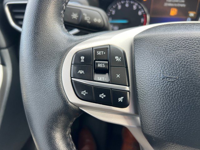 Certified 2023 Ford Explorer XLT w/ Equipment Group 202A AWD/4WD image 20