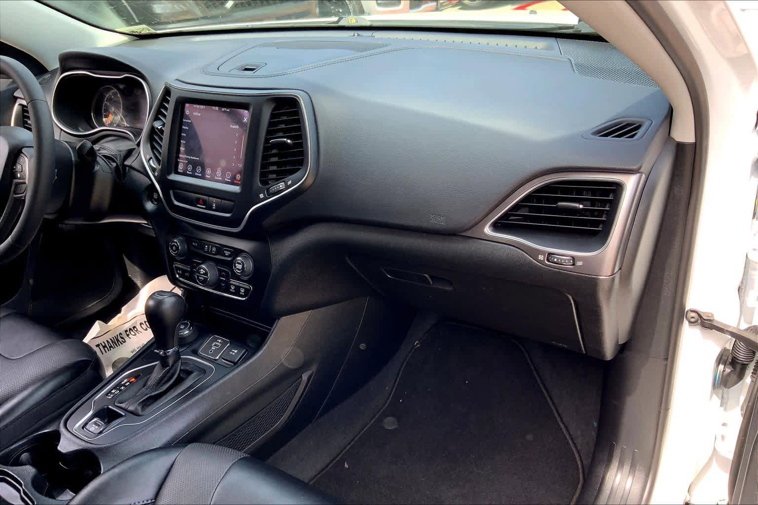 Used 2022 Jeep Cherokee Latitude Lux AWD/4WD image 32