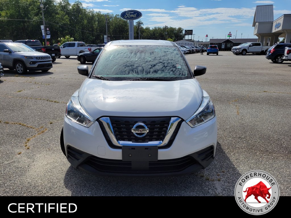 Used 2020 Nissan Kicks S FWD image 10