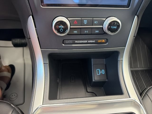 Certified 2022 Ford Edge SEL w/ Convenience Package AWD/4WD image 22