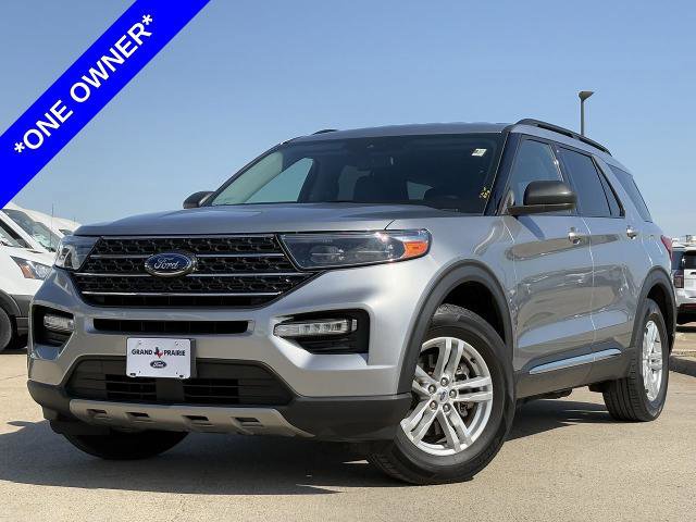 Certified 2022 Ford Explorer XLT w/ Equipment Group 202A image 2