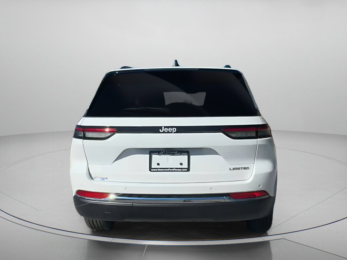 Used 2025 Jeep Grand Cherokee Limited w/ Trailer Tow Package image 17