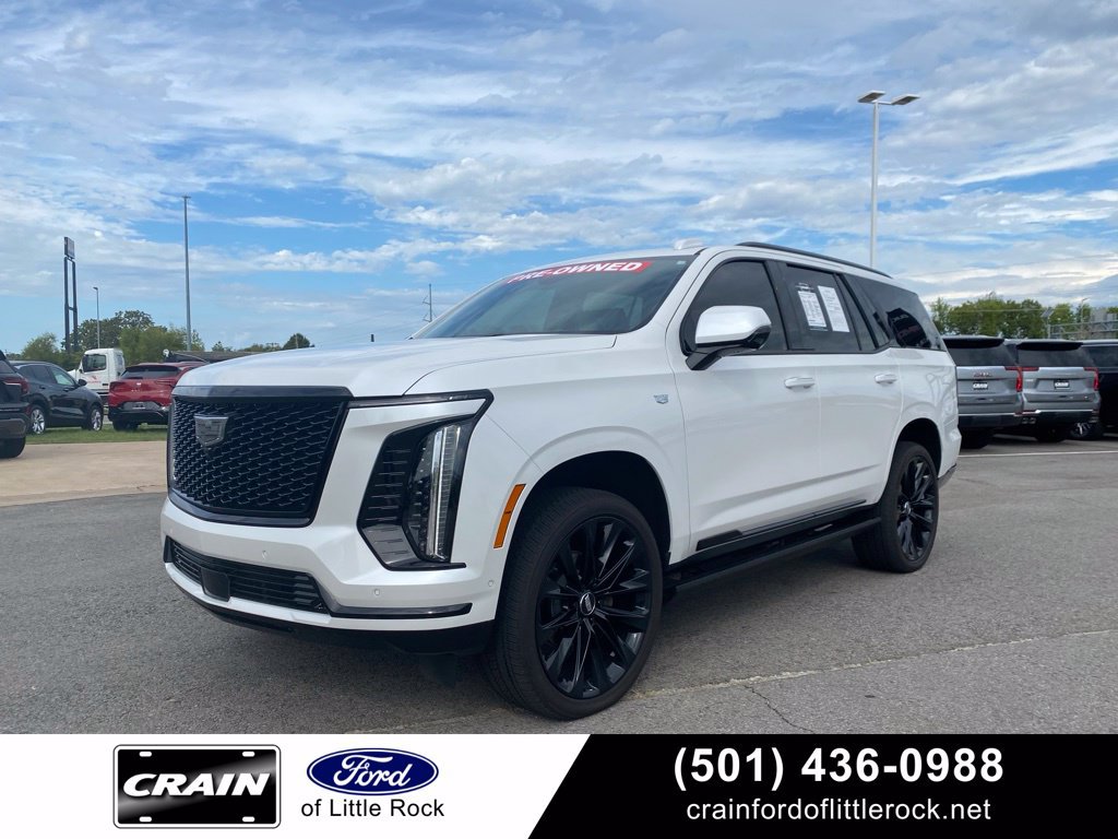 Used 2025 Cadillac Escalade Sport Platinum w/ LPO, ONYX Package AWD/4WD image 1
