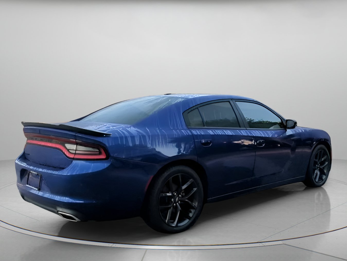 Used 2021 Dodge Charger SXT w/ Blacktop Package RWD image 28
