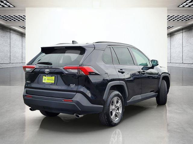 Used 2024 Toyota RAV4 XLE AWD/4WD image 7