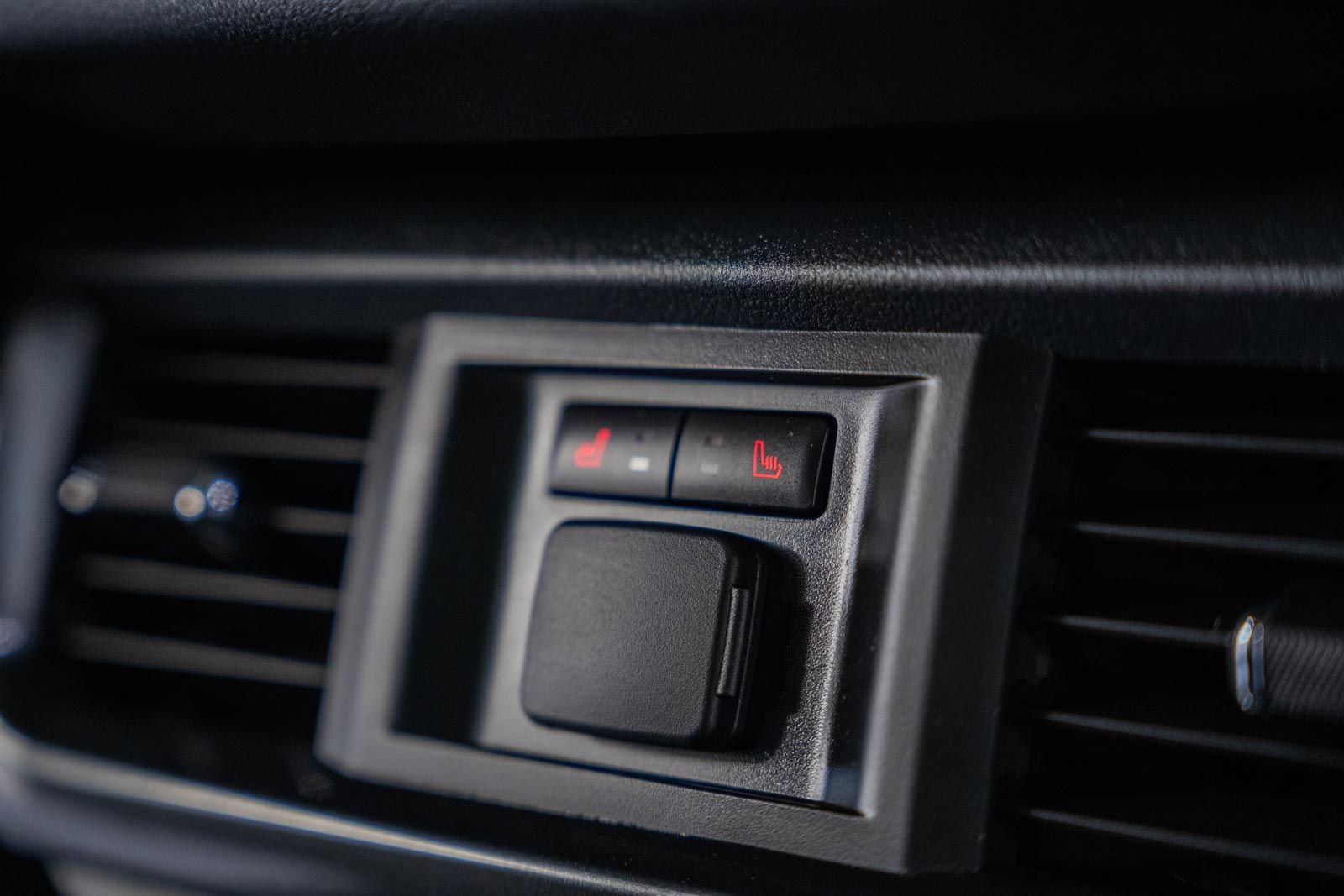 Certified 2022 Ford F150 Lariat w/ Equipment Group 502A High image 41