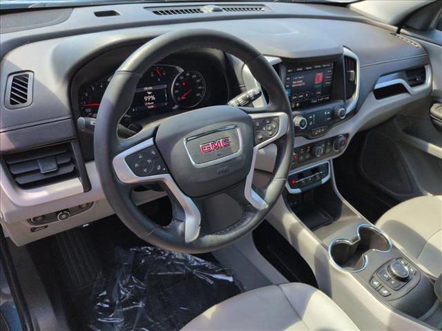 Used 2024 GMC Terrain SLT AWD/4WD image 10