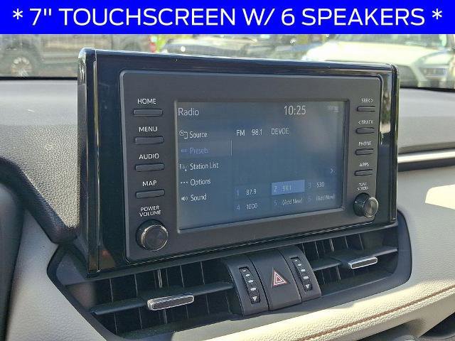 Used 2019 Toyota RAV4 XLE Premium AWD/4WD image 17