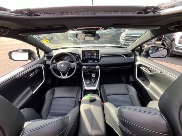 Used 2021 Toyota RAV4 XSE AWD/4WD image 23